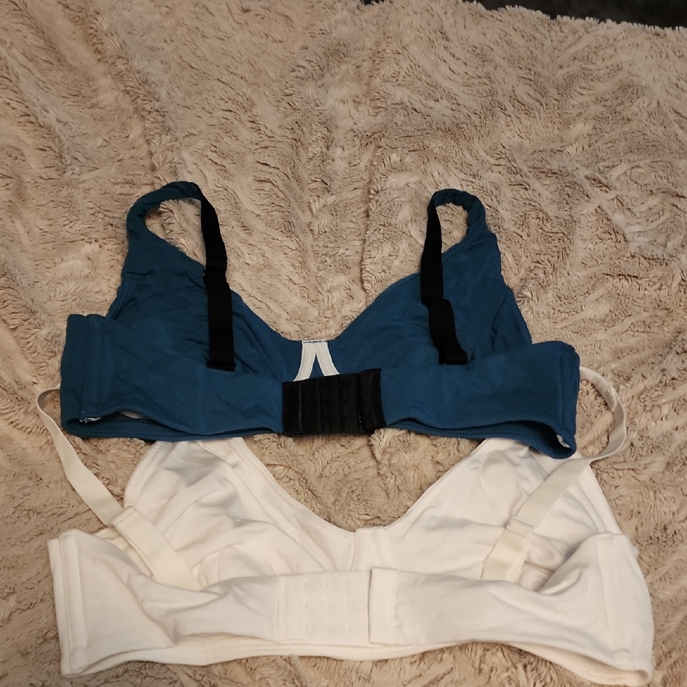 MeUndies White and Blue Bra Set - Picture 2 of 6